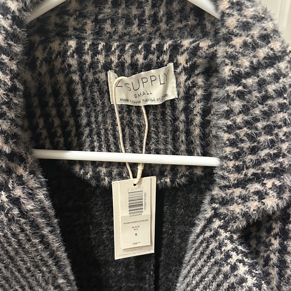 Z Supply Black and Gray Houndstooth Blazer - Picture 2 of 3